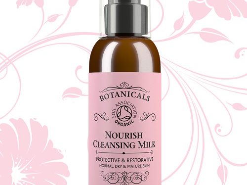 Facial Grand Cayman - Nourish Cleansing Milk